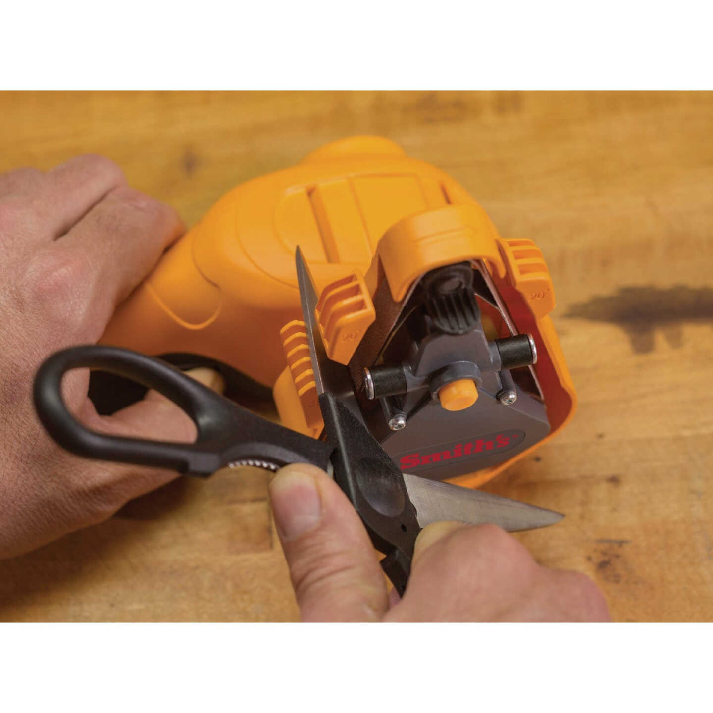 Smith's Consumer Products Electric Knife & Scissor Sharpener